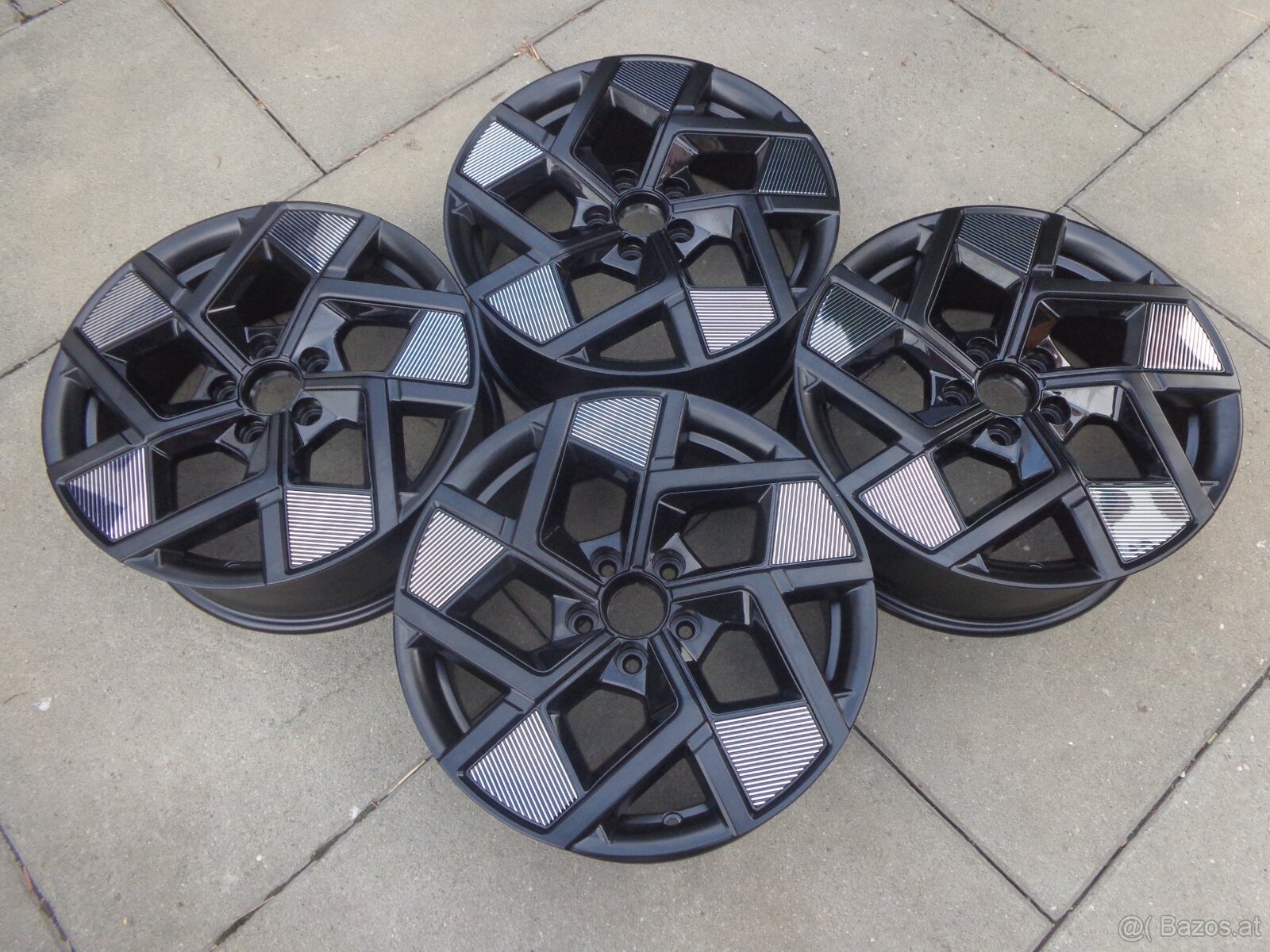 BYD Atto3 / BYD Yuan Plus neue demo originaler 18" Alufelge