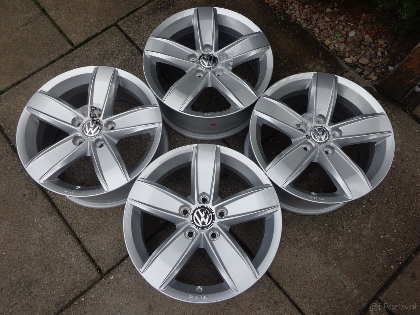Volkswagen neue original Alufelgensatz 16Zoll