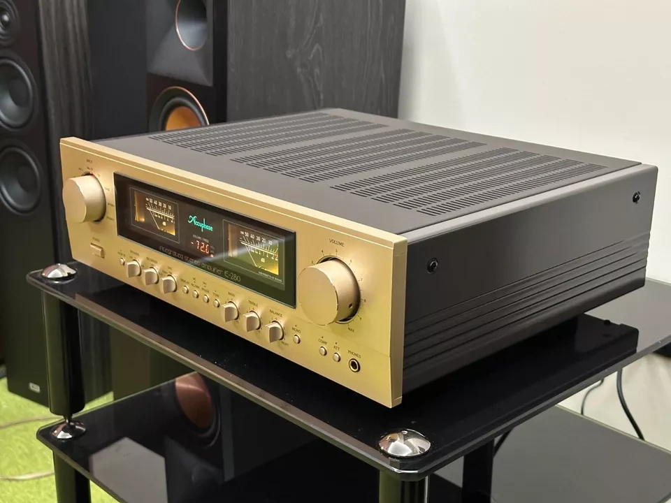 Accuphase E-280