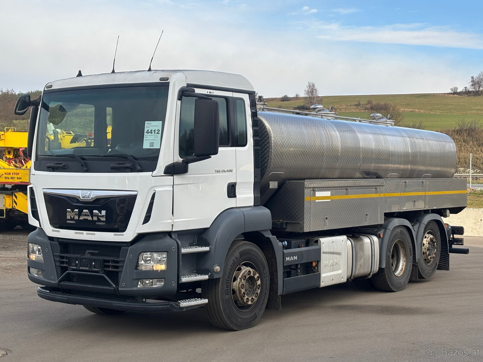 Tanker MAN TGS 26.400 6X2-4 LL EURO 6