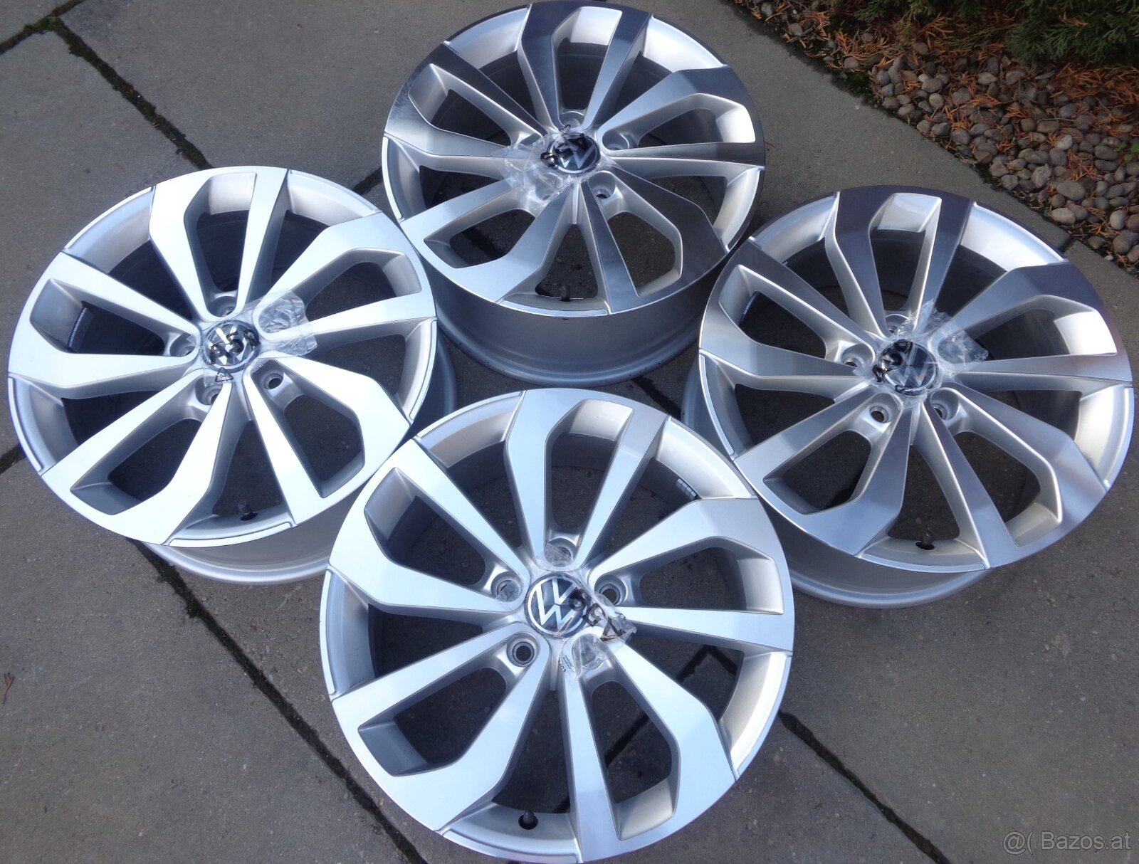 Volkswagen T-Roc / Passat / Golf original alufelgensatz