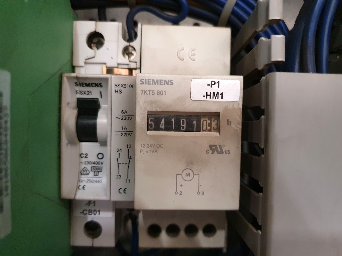 Sonstiges / Stanzmaschine / TRUMATIC 3000 R - 10