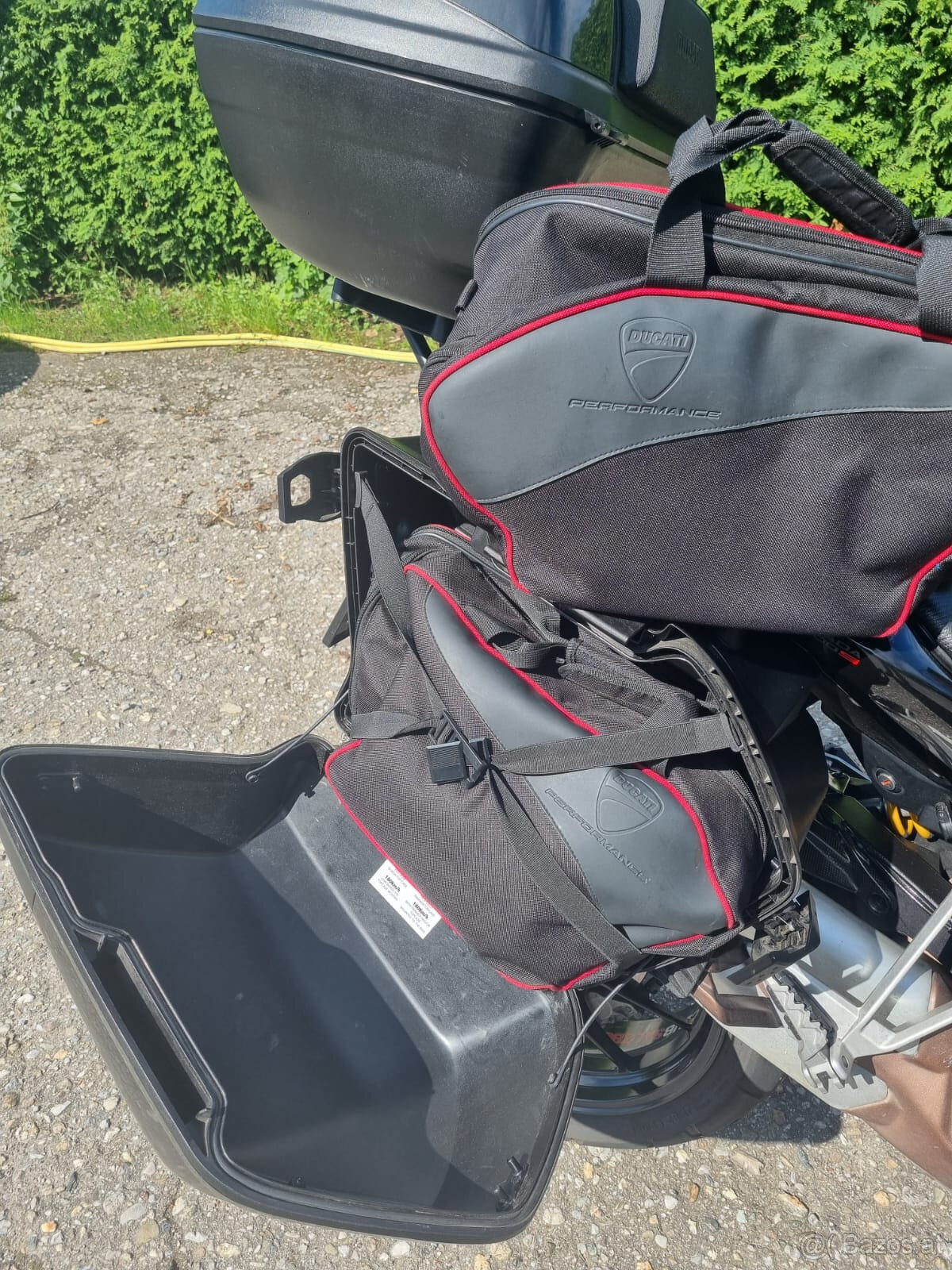 Ducati Multistrada 1200S - 10