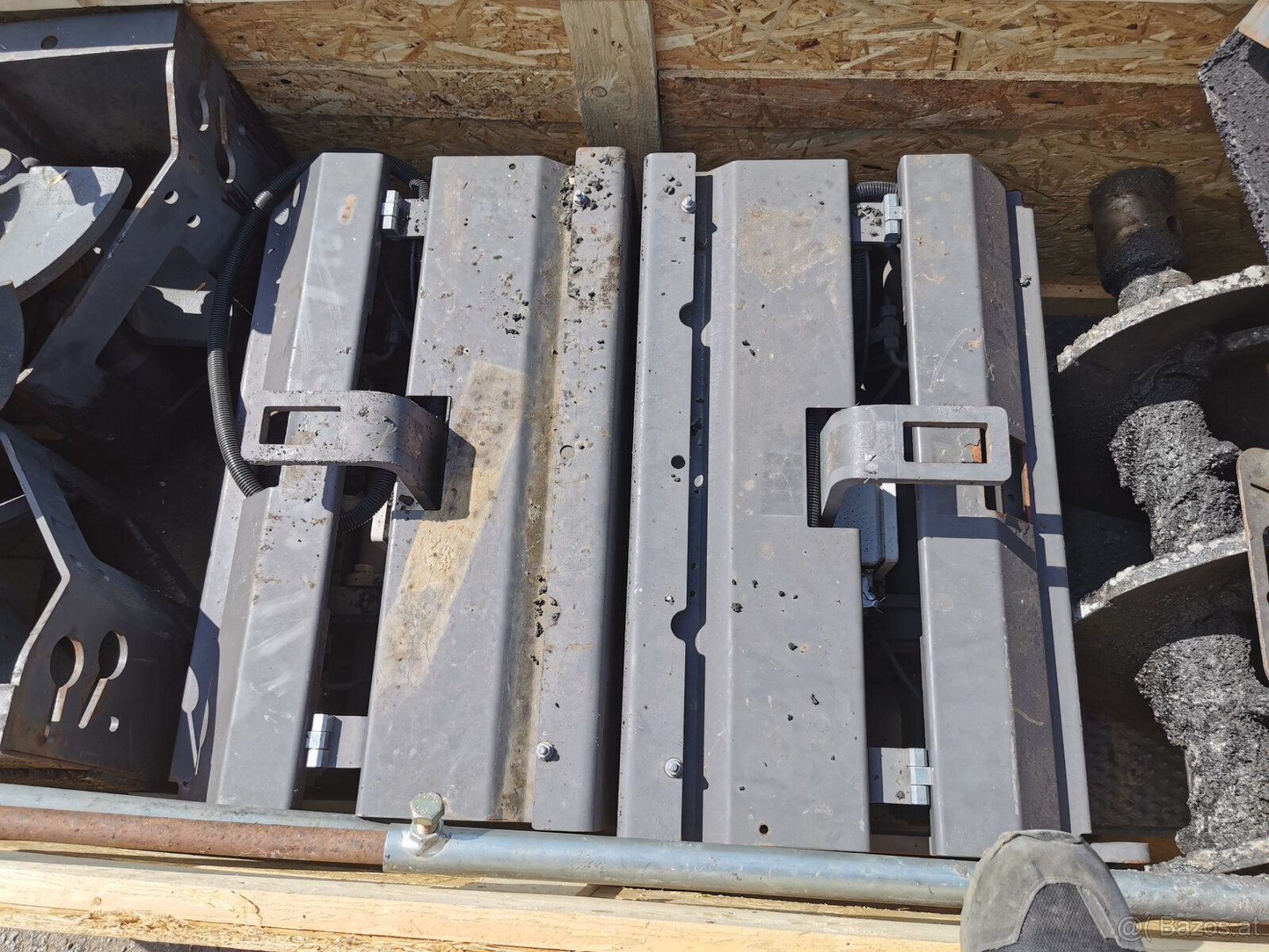 Radfertiger VOLVO ABG P6870C - 10