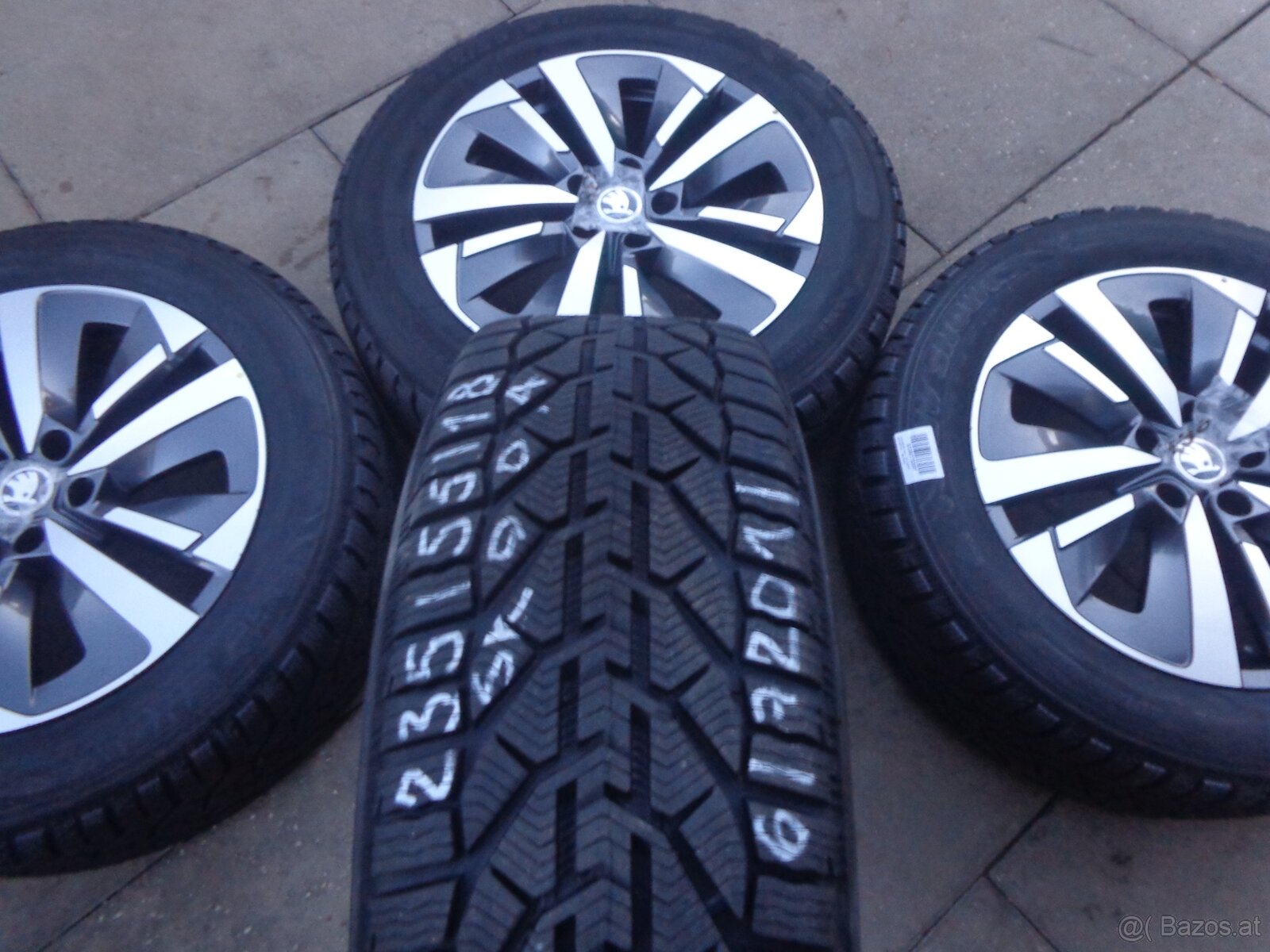 Skoda Kodiaq 2024- neue winterradsatz 235/55R18 - 10