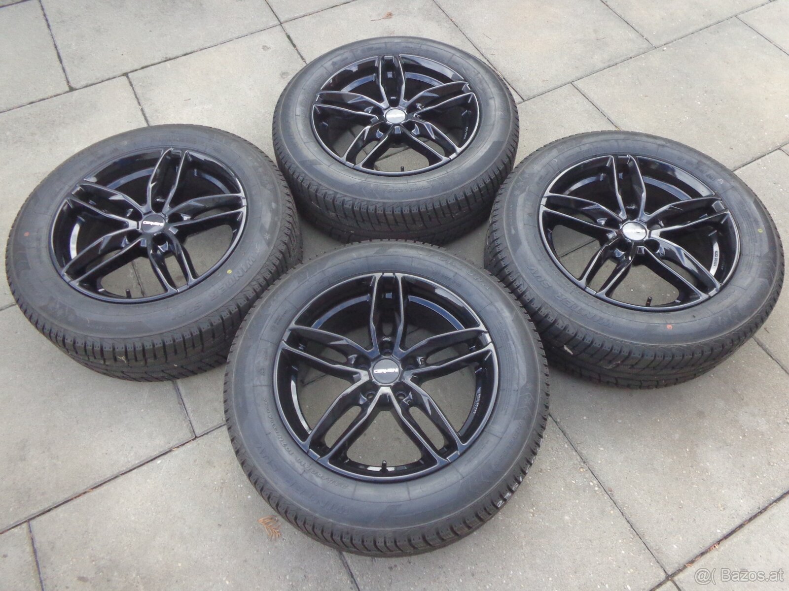 Nissan Xtrail / Lexus / Hyundai Santa Fe neue Winetrradsatz - 10