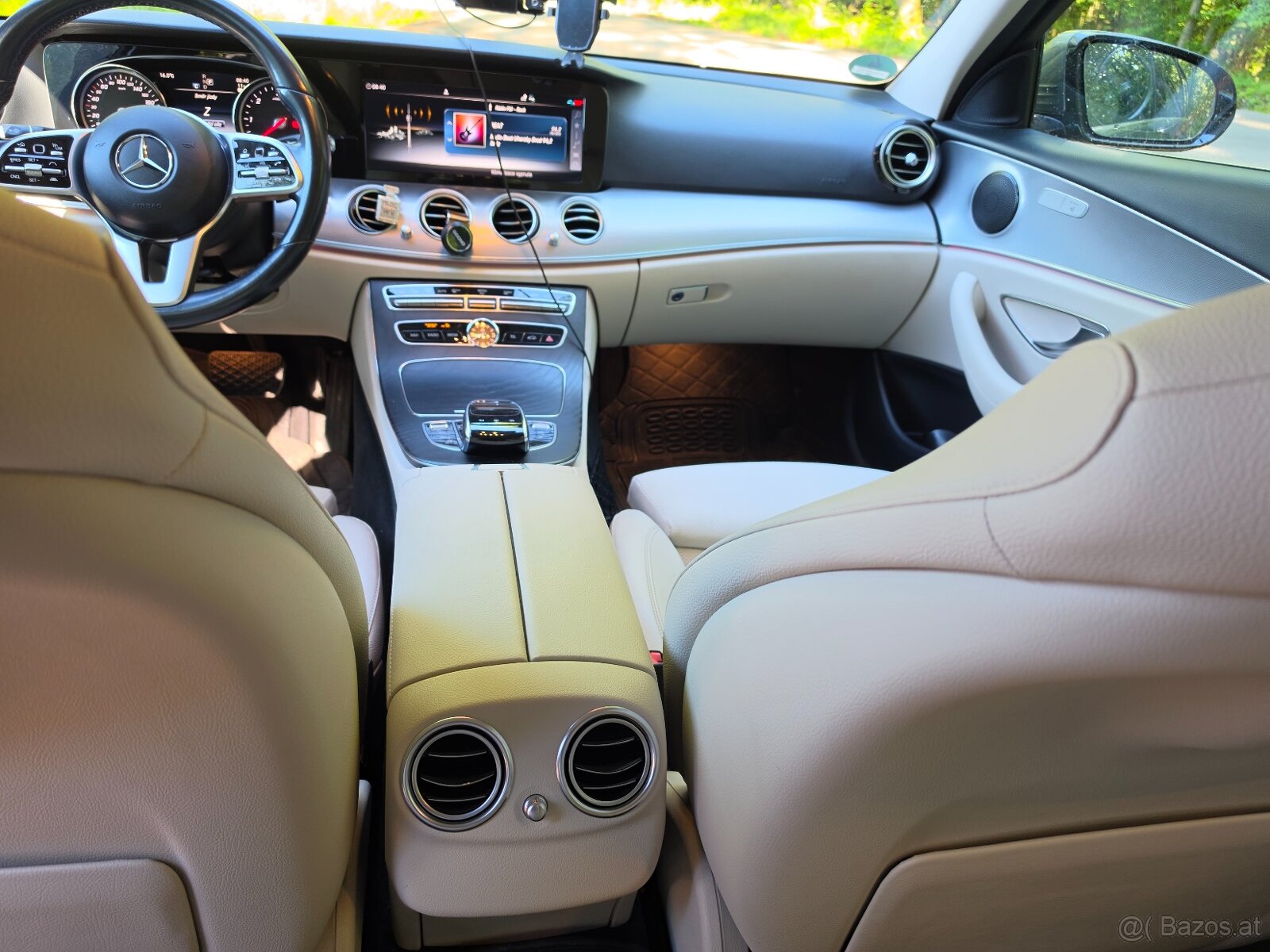 Mercedes E300de, plug in hybrid, 306koni, r.v.2019 - 10