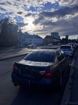 BMW 325i - 10