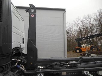 Iveco X-Way AD 280X46 - 10