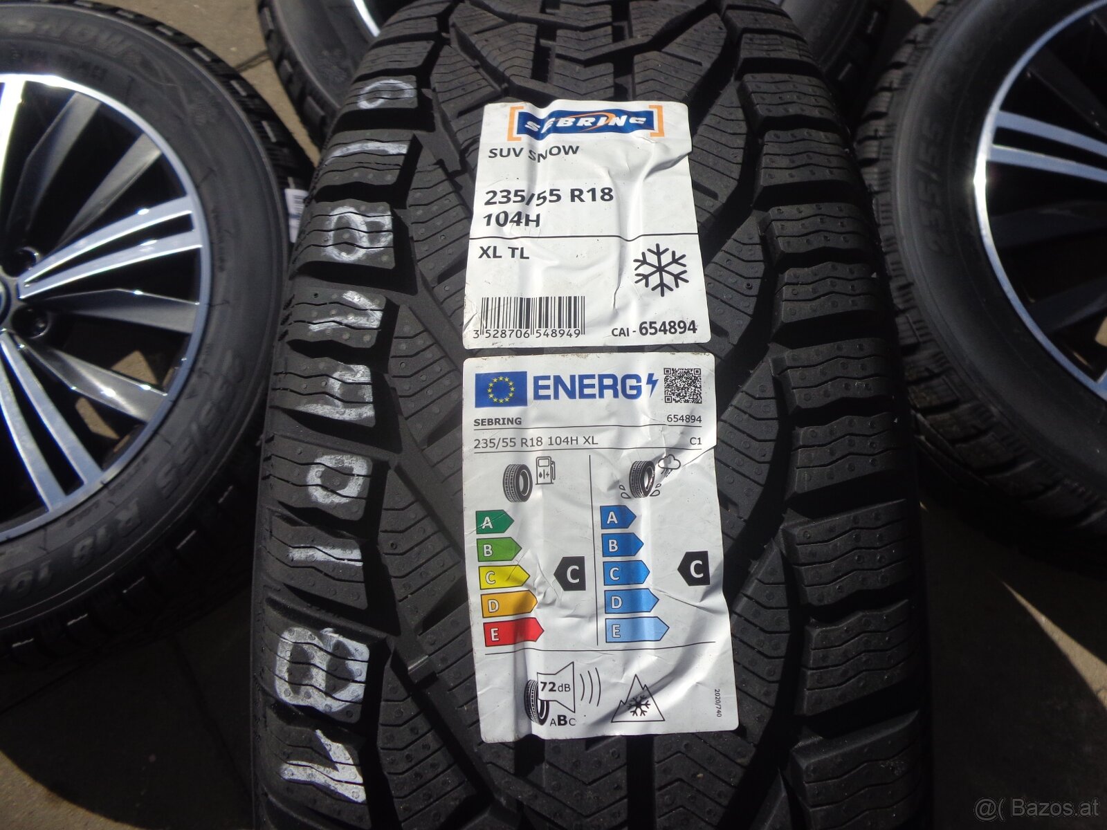 VW Tiguan nagelneue Winterradsatz 235/55R18 - 11