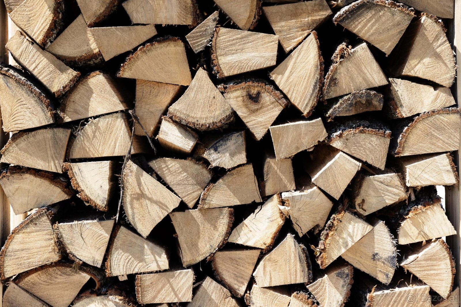 25,33,50 Brennholz,halb-/trocken Buche, Eiche Kiste 1,95 - 11