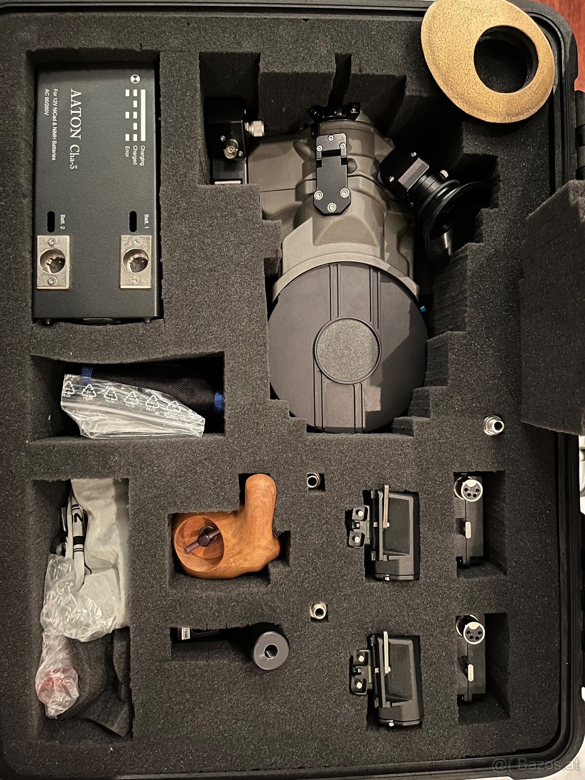 AATON A-MINIMA SUPER 16 CAMERA PACKAGE - 11