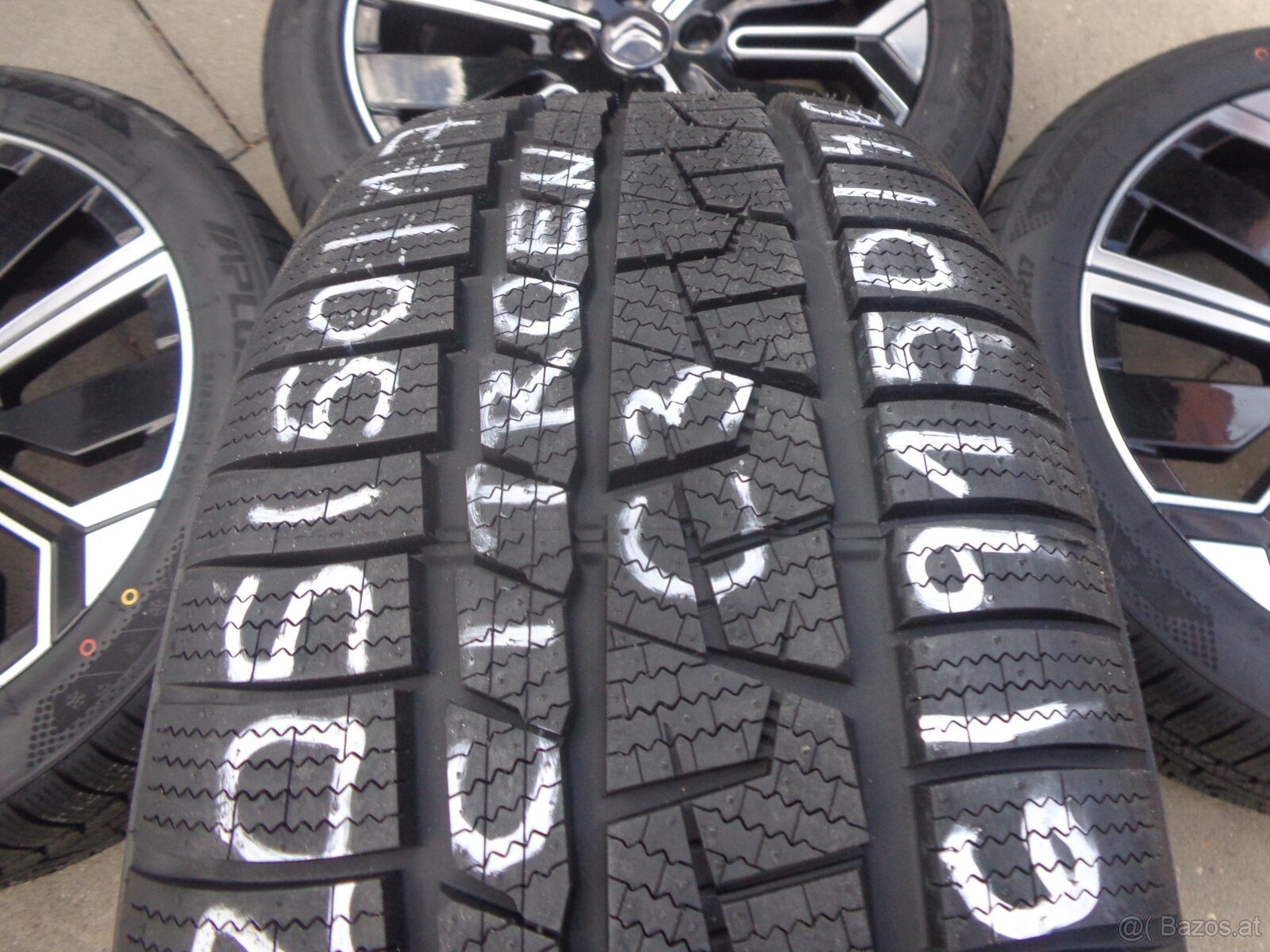 205/50R17 Citroen C3 / Citroen e-C3 Winterradsatz - 11
