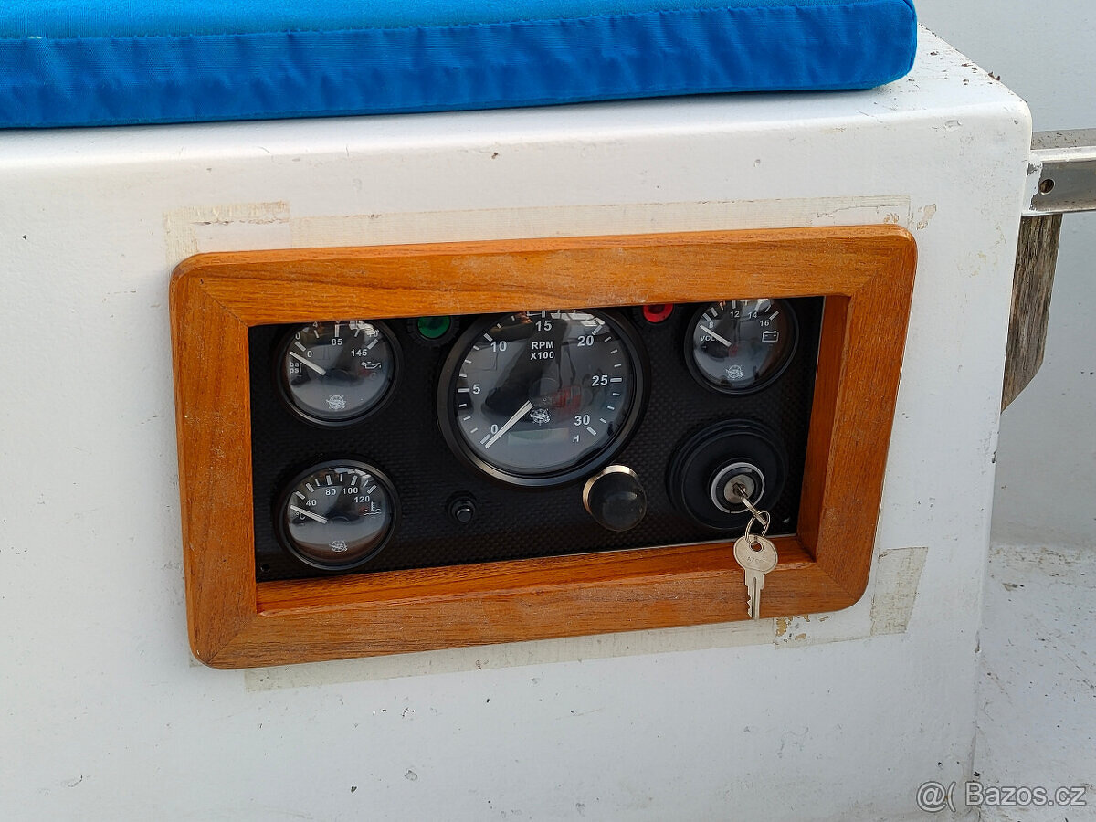 Kajütsegelboot 9 m. - 11