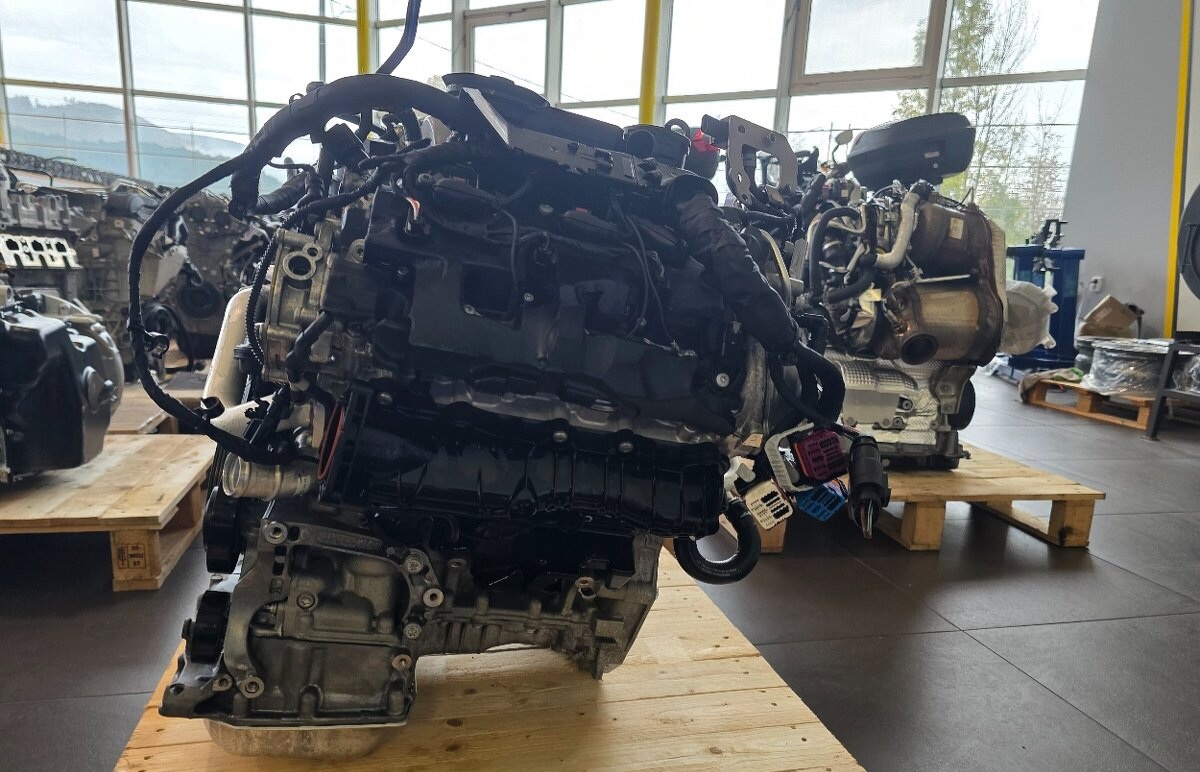 MOTOR CWG 3,0 TFSI / DLZ 3,0 TFSI AUDI - 11