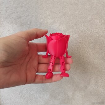 Sitzende Rose aus dem 3D-Druck – originelle Dekoration - 11