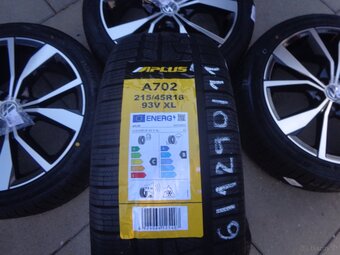 215/45R18 VW Taigo  / VW T-Cross nagelneue Winterradsatz - 11