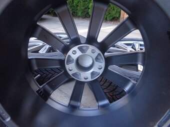 Hyundai Tucson NX4 brandneue Winterradsatz 19" - 11