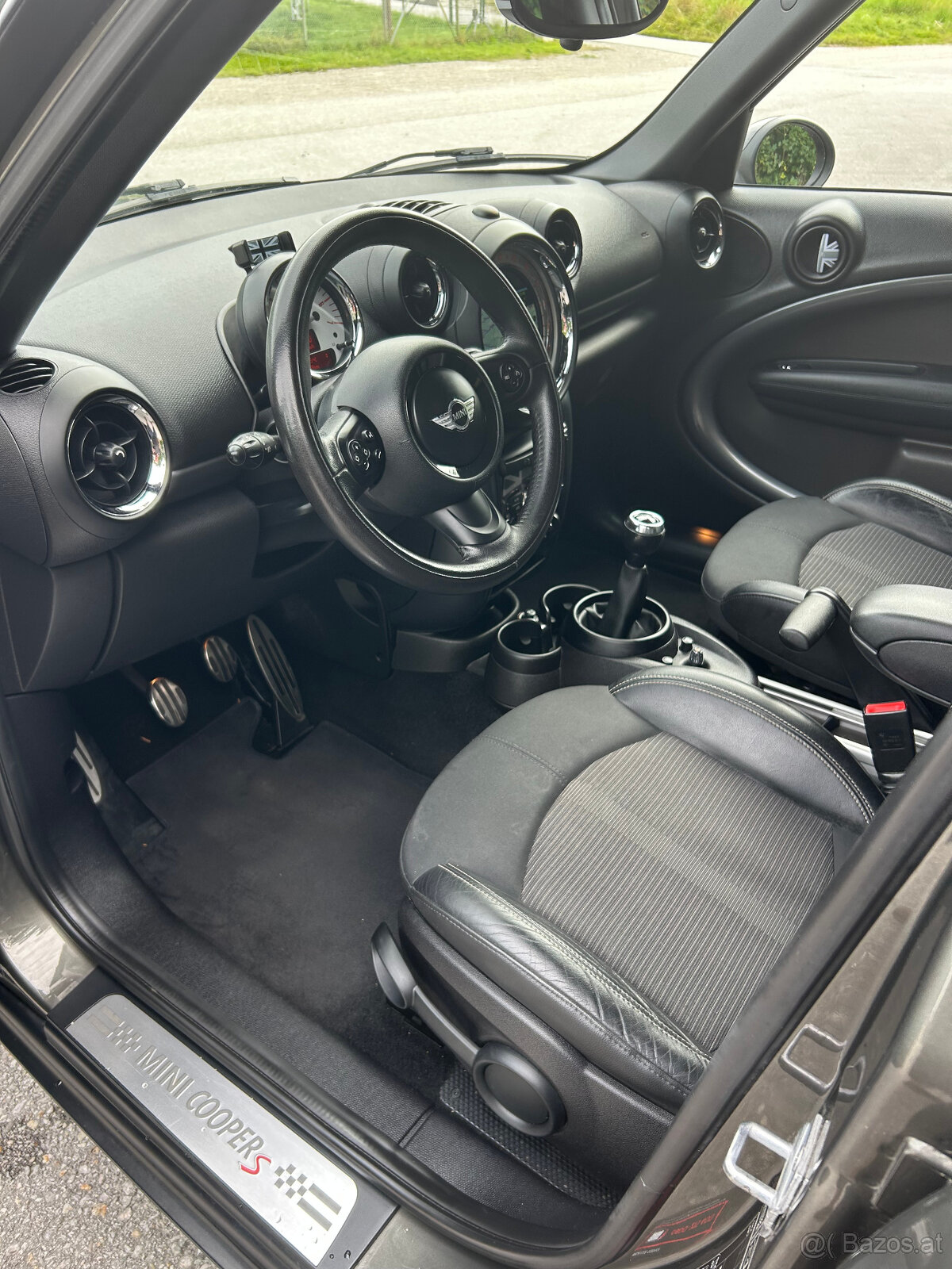 Mini Countryman - 12