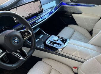 Ich verkaufe einen BMW 750e xDrive, Garantie bis 2029, MwSt. - 12
