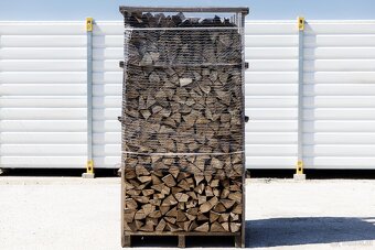 25,33,50 Brennholz,halb-/trocken Buche, Eiche Kiste 1,95 - 12