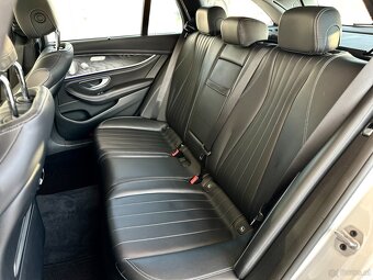 Mercedes-Benz E 400 d T-Modell Avantgarde 4MATIC - V6, 250 k - 12