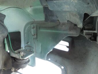 Nissan Navara 2,5 TDi 76kw original lack,ohne rost - 12