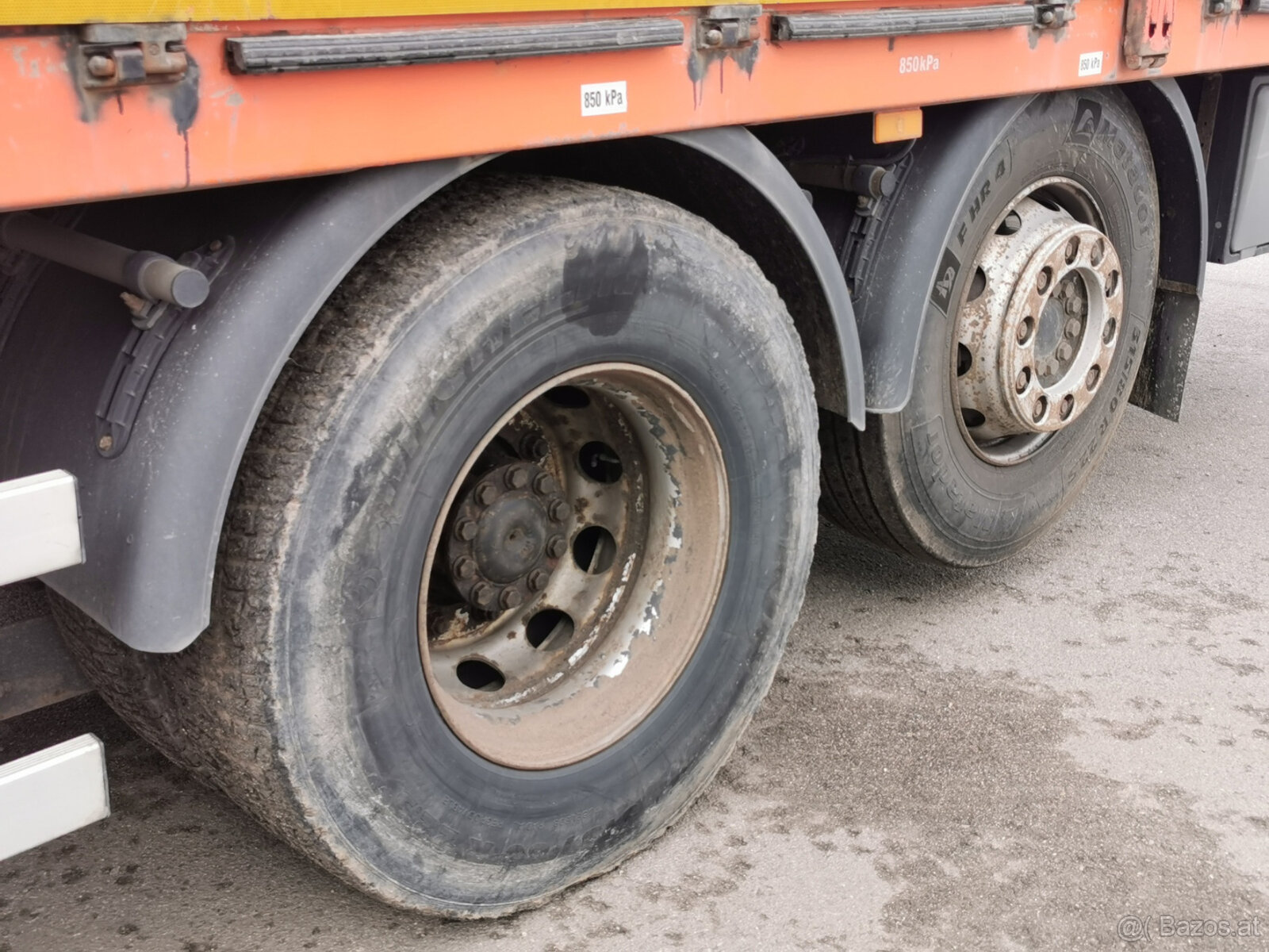 Zu verkaufen Mercedes-Benz Axor 2533 L 6x2 E4 Pritschenwagen - 13