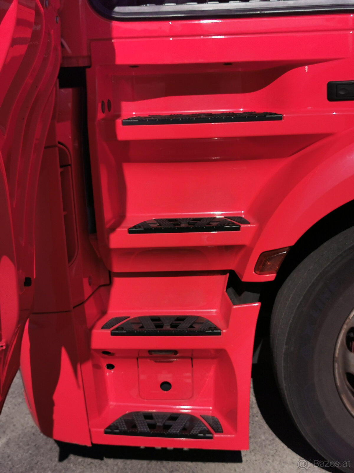 Sattelzugmaschine MERCEDES-BENZ ACTROS 1845 E6 LOW DECK - 13