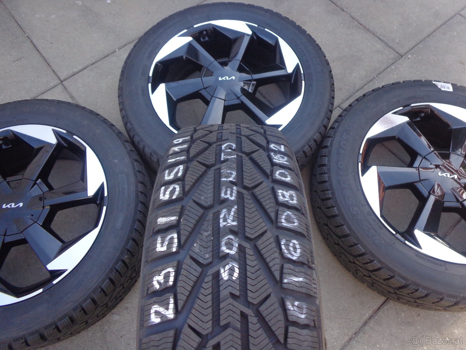 Kia Sorento originaler Winterradsatz 19" inkl. RDKS Senzore - 13