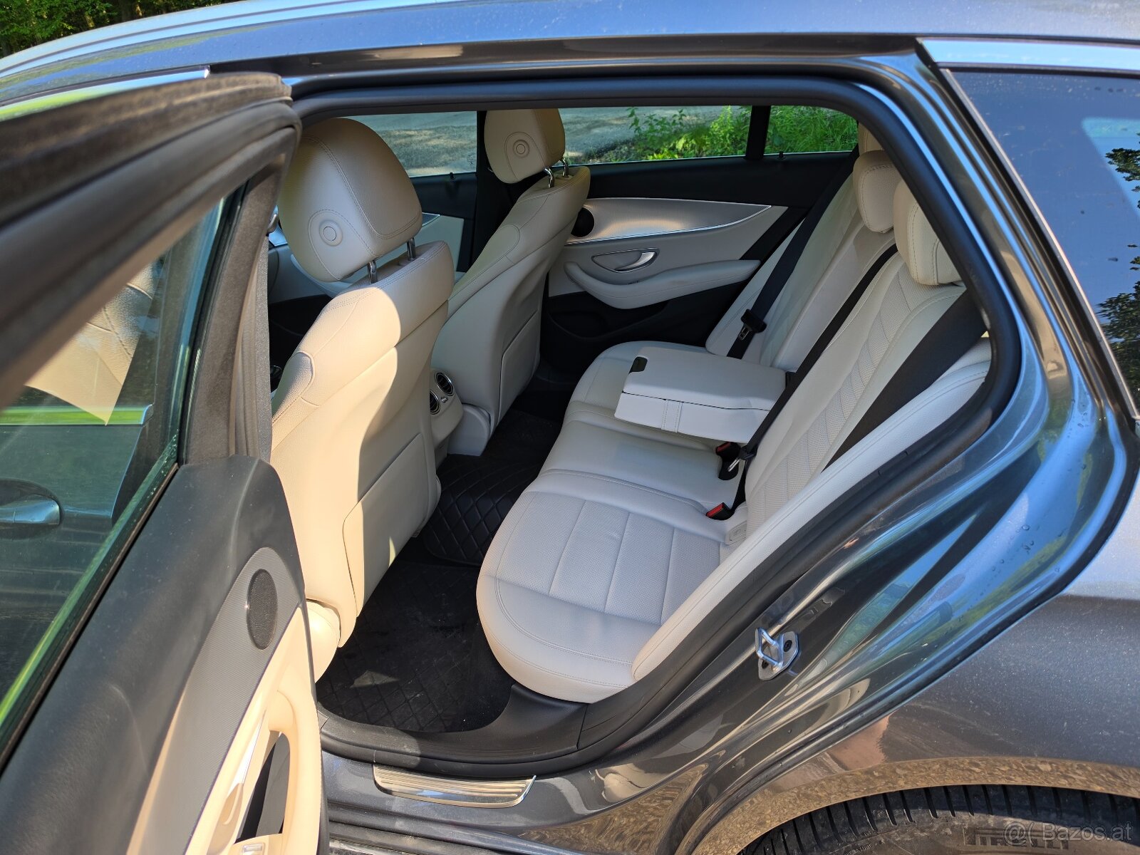 Mercedes E300de, plug in hybrid, 306koni, r.v.2019 - 13