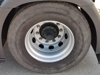 Zu verkaufen SCANIA S450 E6 Zweikreishydraulik. - 13