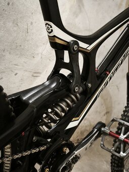 Santa Cruz v10.4 Carbon - 13