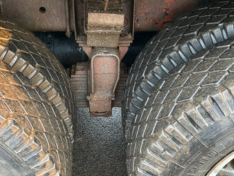 TATRA T815 6x6,2 mit Hydraulikarm - 13