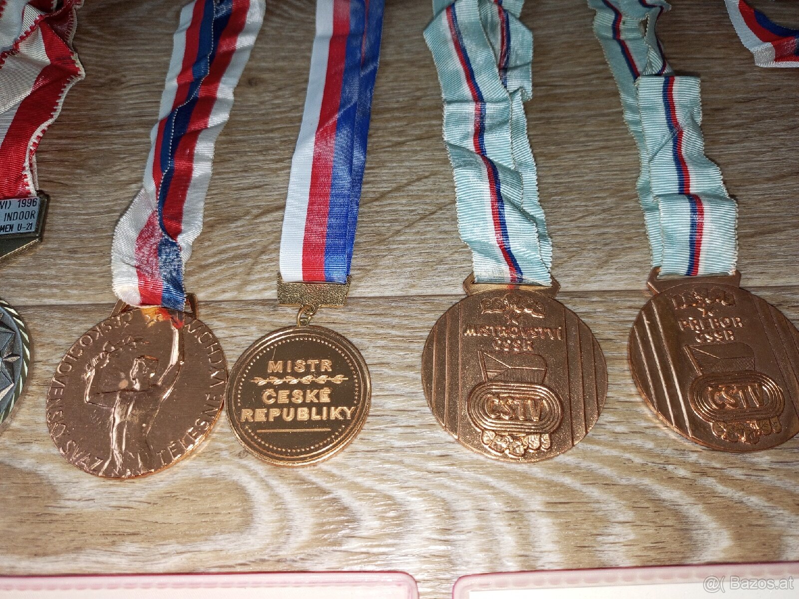 Sammlung von Medaillen der ČSSR – Feld- und Hallenhockey - 14
