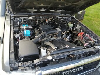 Toyota Land Cruiser - 14