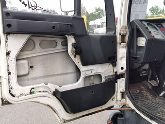 Zu verkaufen MAN LE 12.220 4x2 BL E3 Kastenwagen mit hydraul - 14