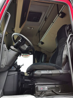 Zu verkaufen Sattelzugmaschine MERCEDES-BENZ ACTROS 1845 E6 - 14