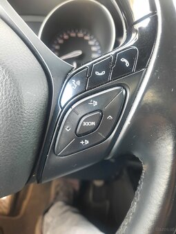 Toyota C-HR 1.8 - 14