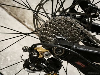 Santa Cruz v10.4 Carbon - 14