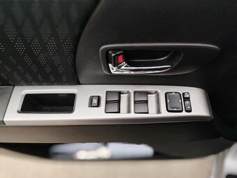 Mazda 5 1.8 116 PS Benzin Pickerl bis 3/26 - 14