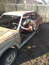 Karoseria Fiat 128 SL Coupe 2 stuck Borgward Lloyd - 14