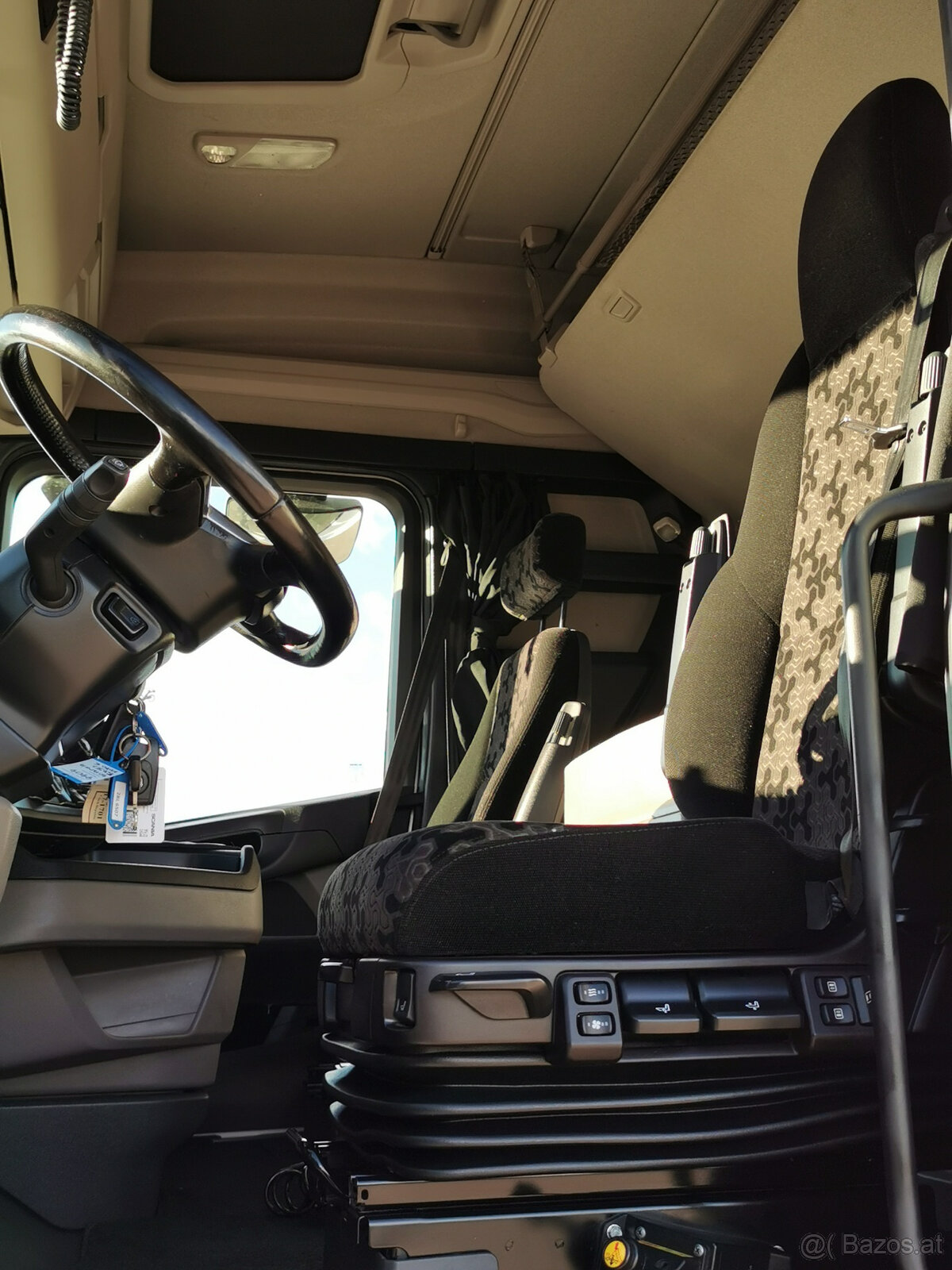 Zu verkaufen SCANIA S450 E6 Zweikreishydraulik. - 15