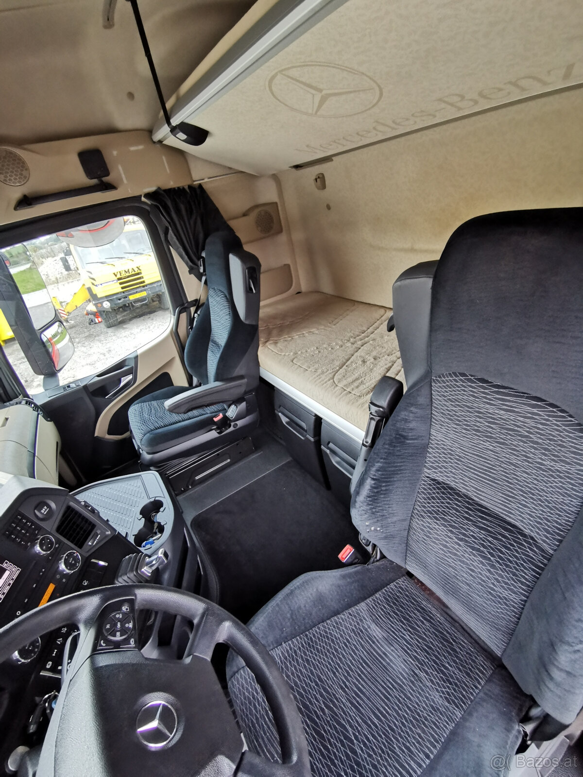 Zu verkaufen Sattelzugmaschine MERCEDES-BENZ ACTROS 1845 E6 - 15