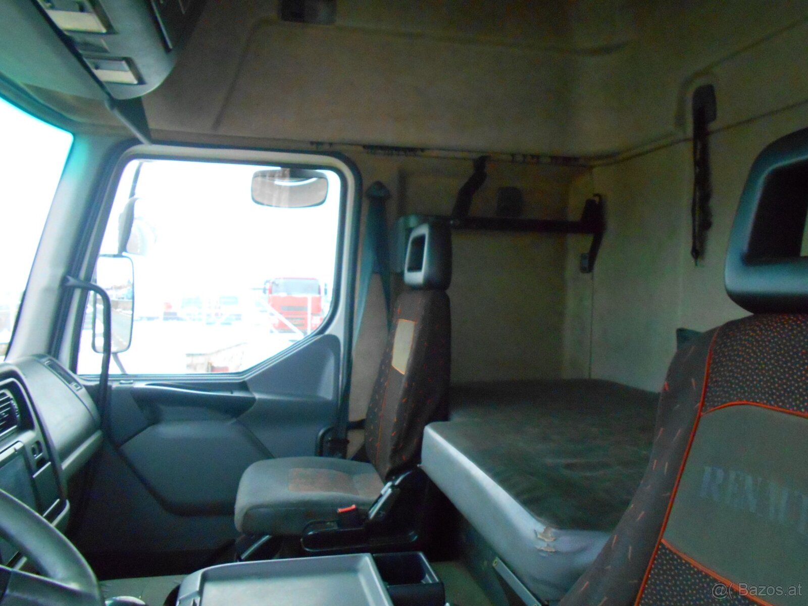 RENAULT PREMIUM R420.19T 4x2 - 15
