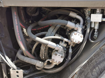 Zu verkaufen Volvo ABG P6870C Radfertiger - 15