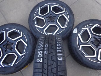 BYD Dolphin neue demo originaler Winterradsatz 205/50R17 - 15