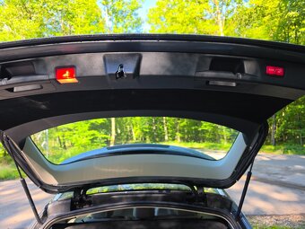 Mercedes E300de, plug in hybrid, 306koni, r.v.2019 - 15