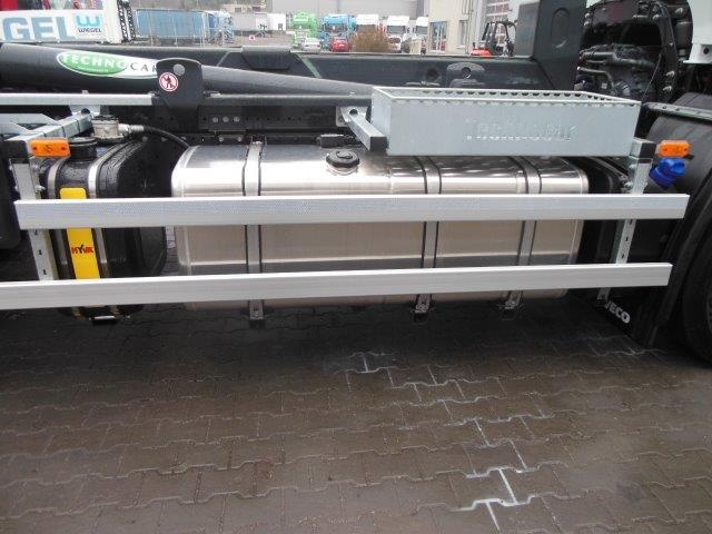 Iveco X-Way AD 280X46 - 16