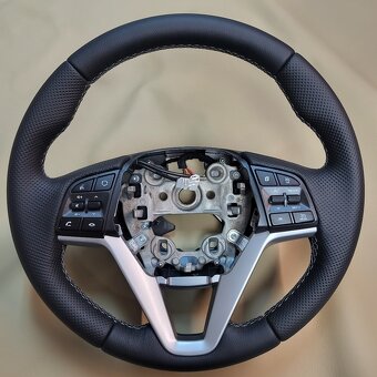Professionelle Lenkrad-Neubezüge – Leder, Alcantara & mehr - 16